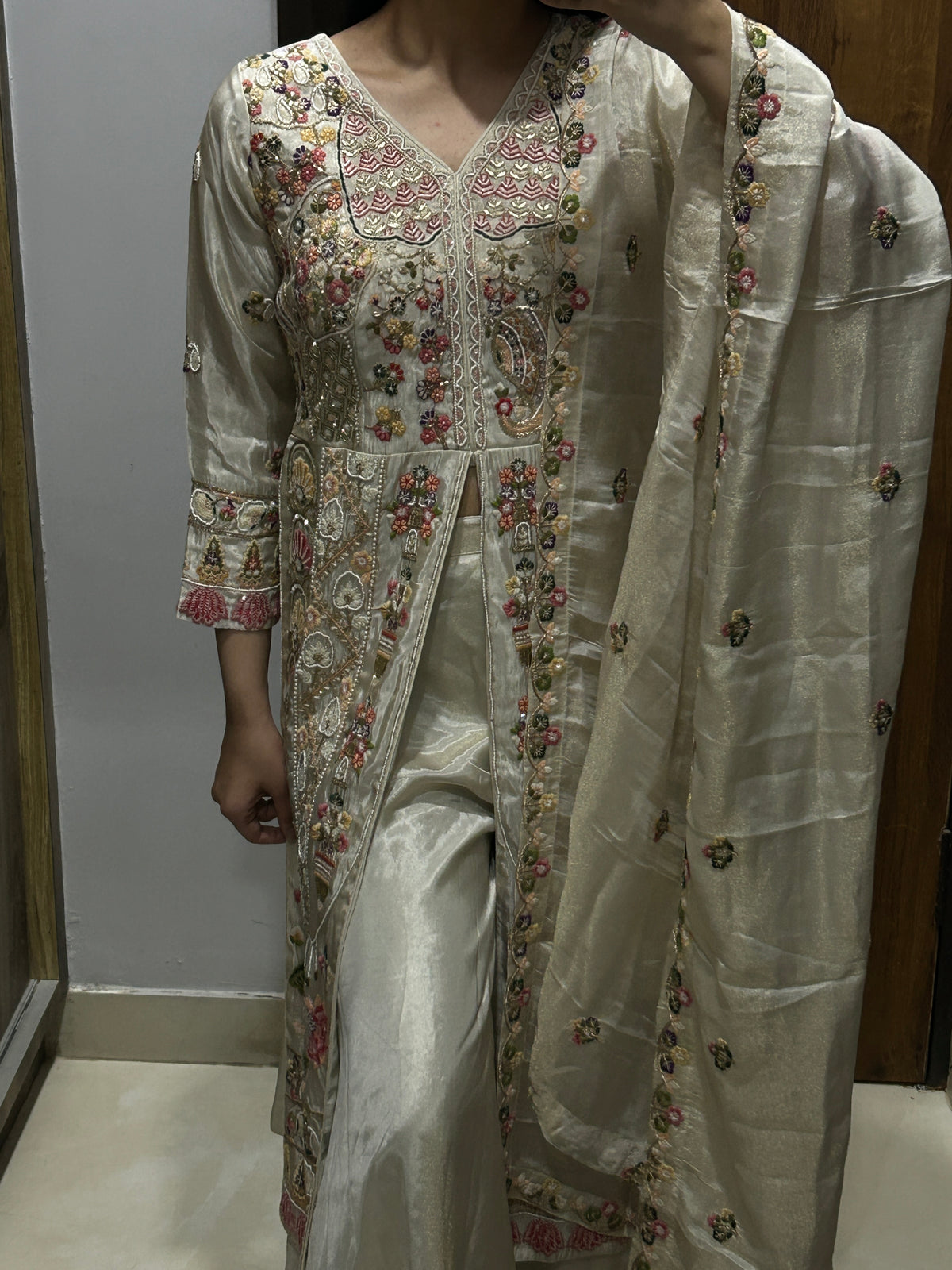 Jyoti Set (Heirloom Handwork)