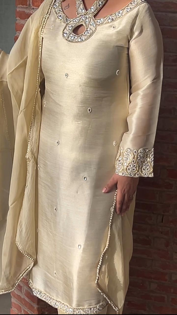 Tara Set