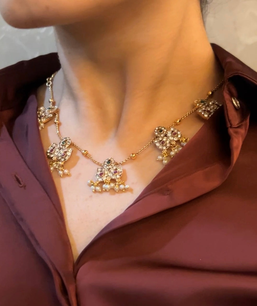 Rhea Necklace Set
