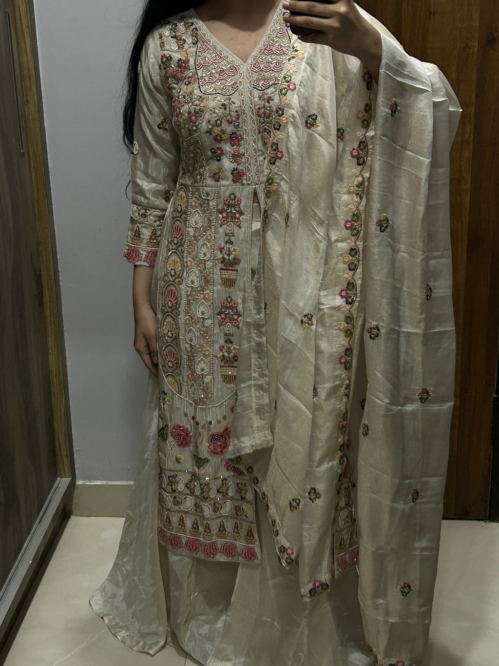 Jyoti Set (Heirloom Handwork)