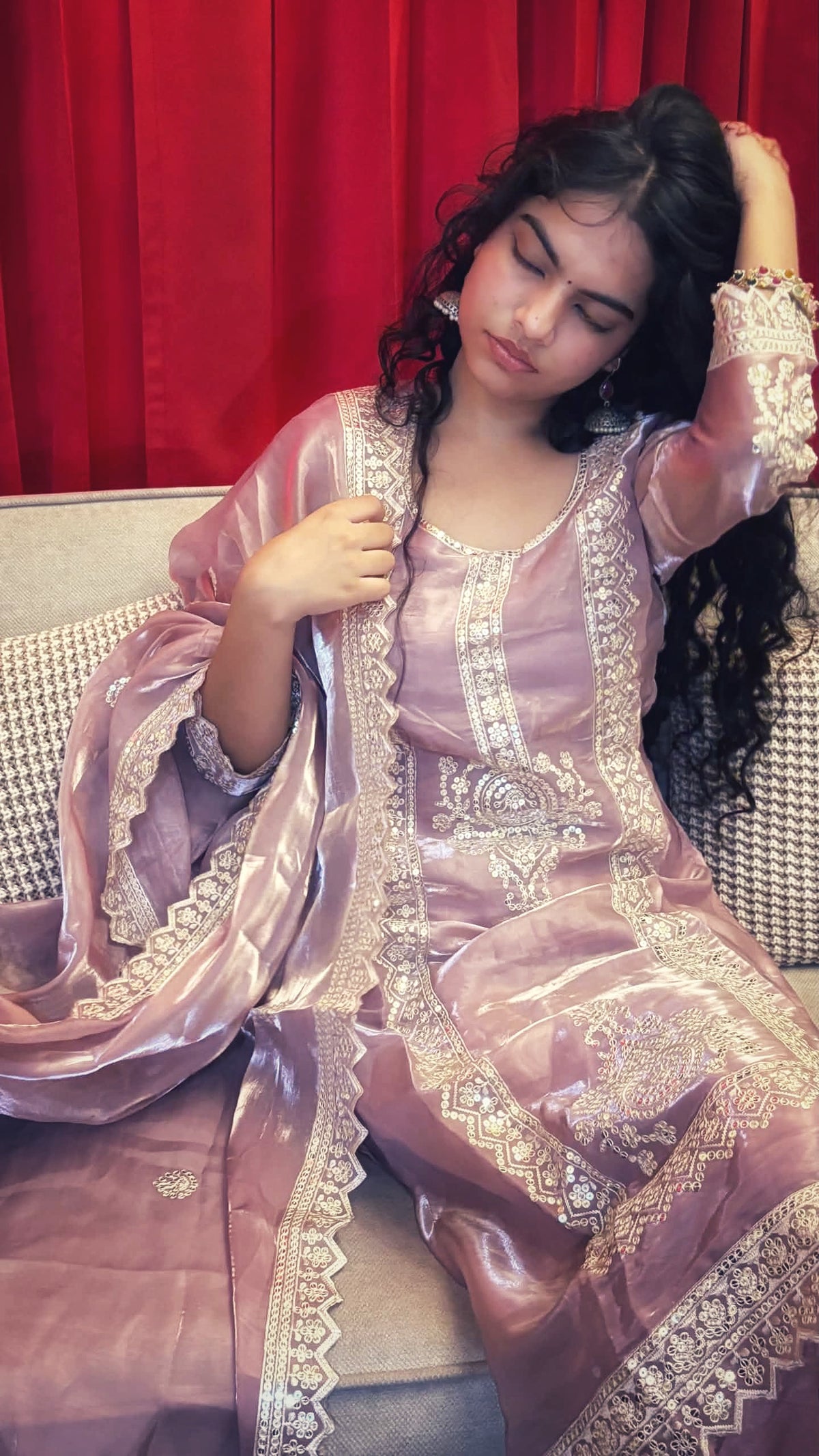 Gulab Mahal set