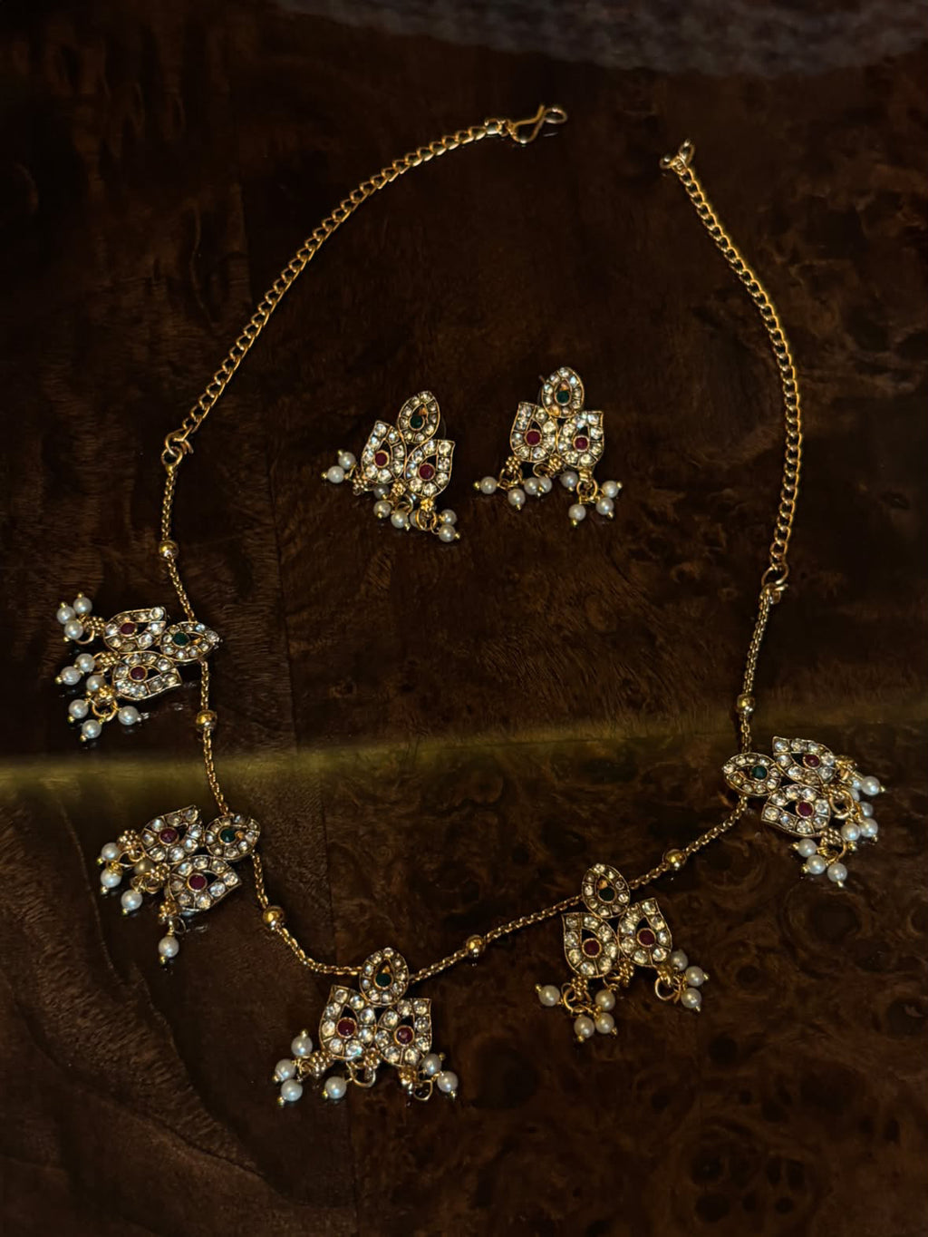 Rhea Necklace Set
