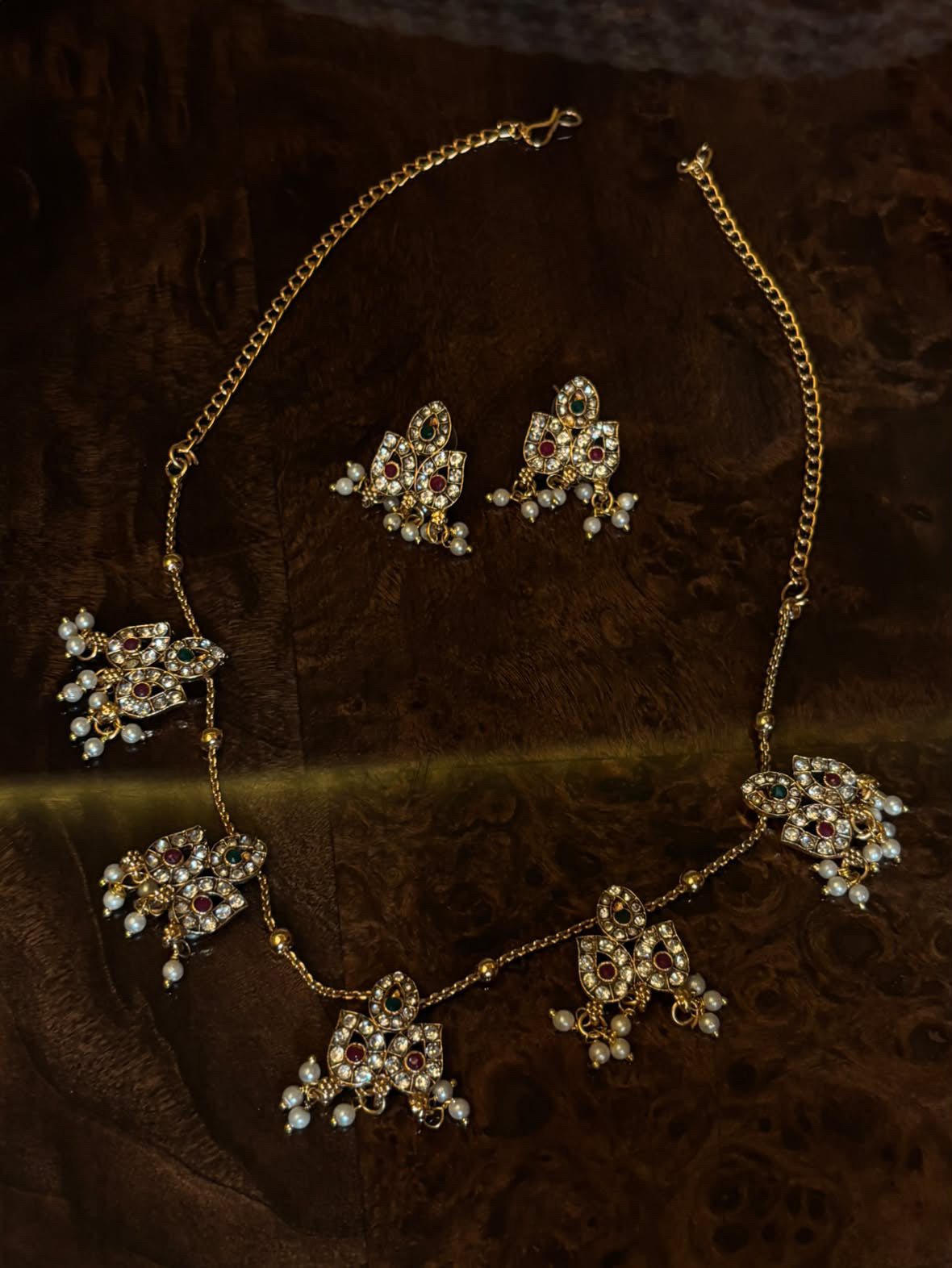 Rhea Necklace Set