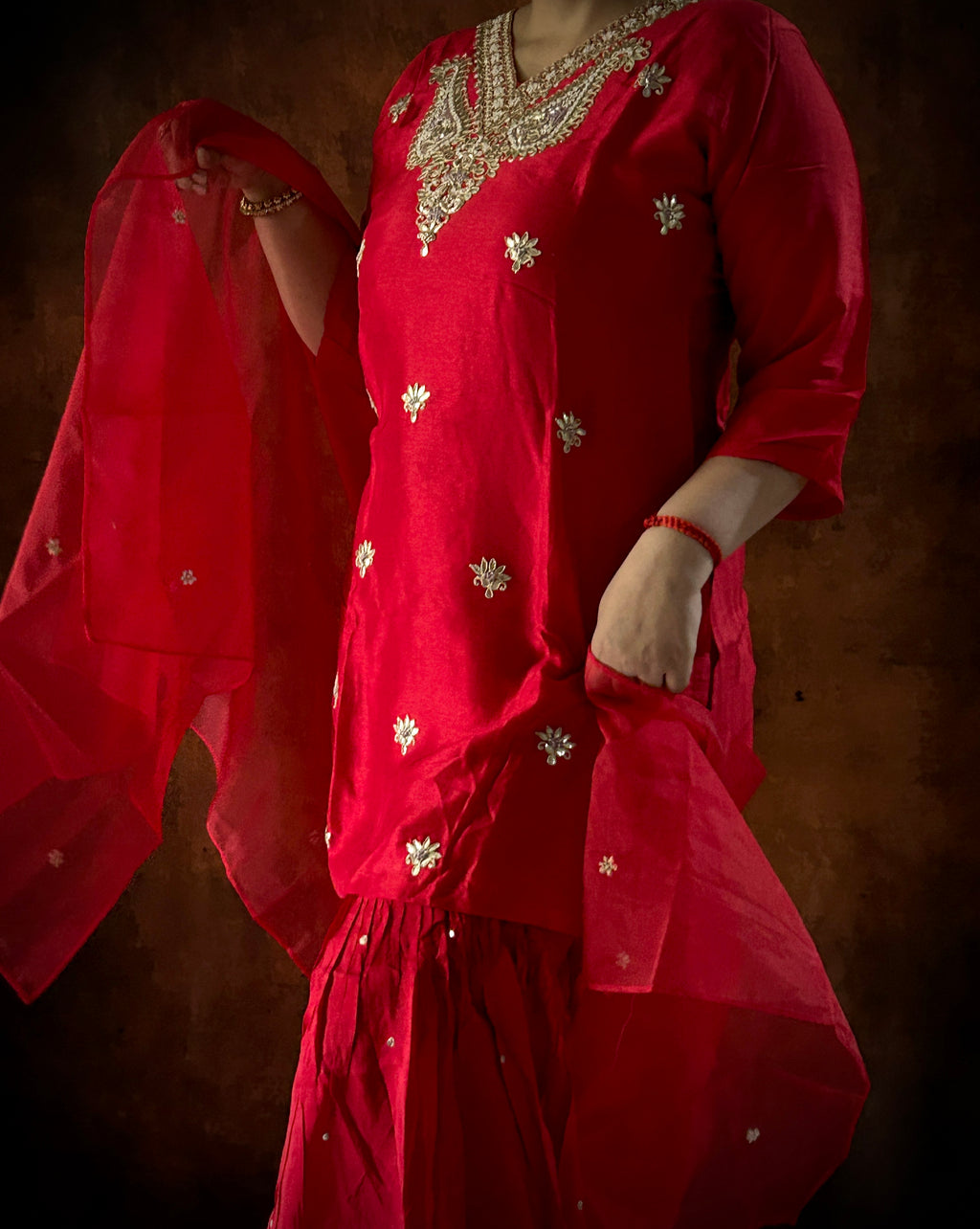 Aatish Set