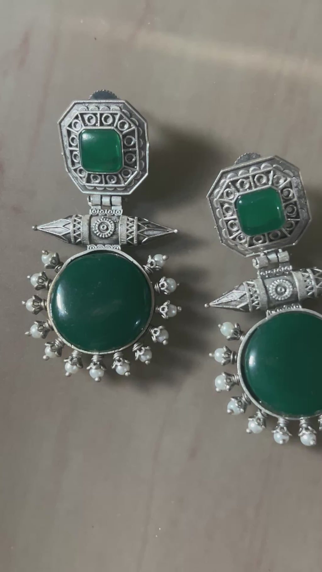 Hariyali earrings
